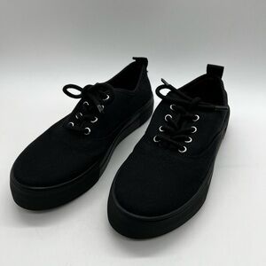 Moussy Classic Black Women's Canvas Sneakers Size 6